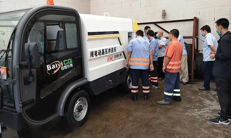 高壓清洗車培訓現場 多功能高壓清洗車