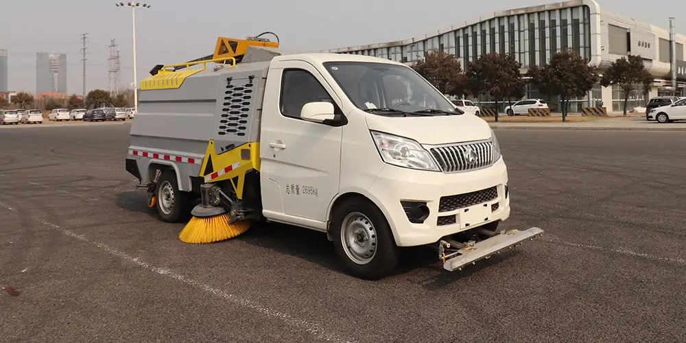 電動洗掃車 純電動洗掃車 小型電動洗掃車 電動小型洗掃車 小型電動環衛洗掃車 小型電動洗掃一體車