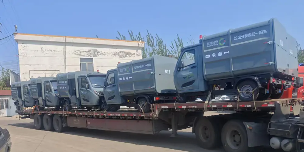 新能源側裝式垃圾清運車，側裝垃圾車，垃圾車，新能源垃圾車